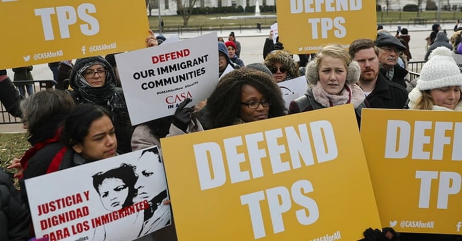 Many Immigrants Want to Work with the Government to Stay Legally