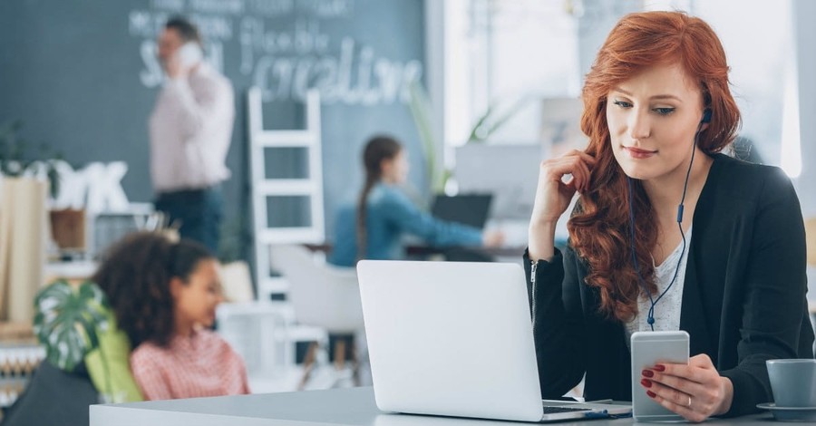7 Questions to Ask before Posting about Politics on Social Media