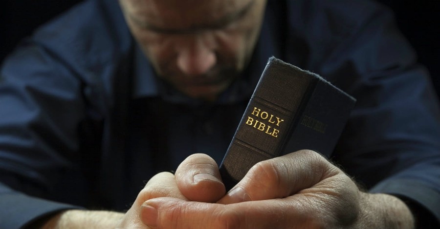 9 Fascinating Things the Bible Has to Say about Prayer