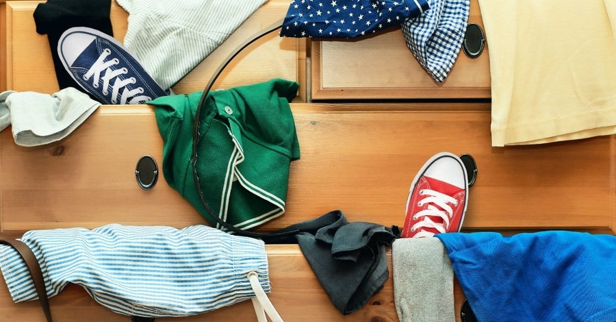"Stuffocation" in the First World