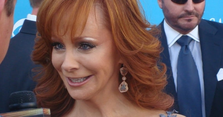 Reba McEntire Says God Helped Her through Painful Divorce: ‘God’s Way is the Best Way’