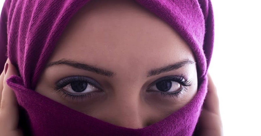 Franklin Graham: Islam Puts Women ‘behind a Veil of Horror’