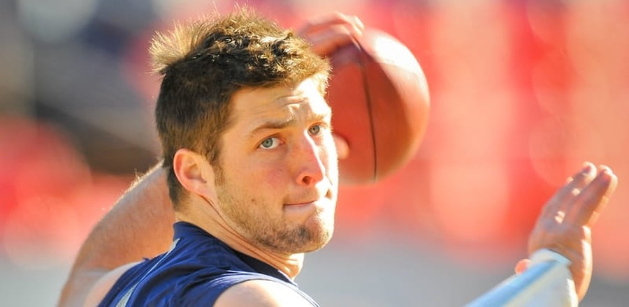 Tim Tebow Calls on Christians to Stand Up for Faith