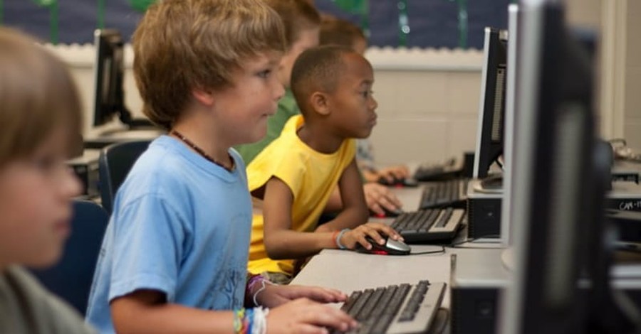 Schools in Australia to Replace Religious Instruction with 'Respectful Relationships' Classes