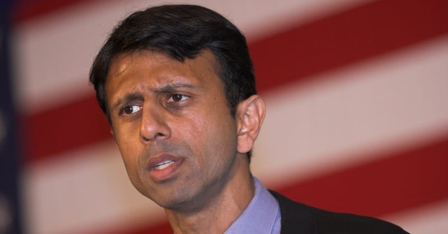 Bobby Jindal Screens Undercover Planned Parenthood Videos for Pro-Choice Protesters