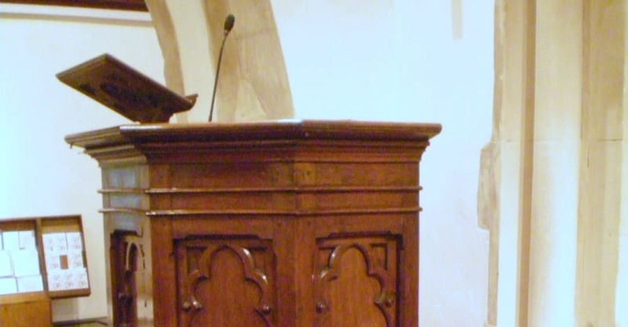 Church Elder Sues Pastor for Swearing in Sermons