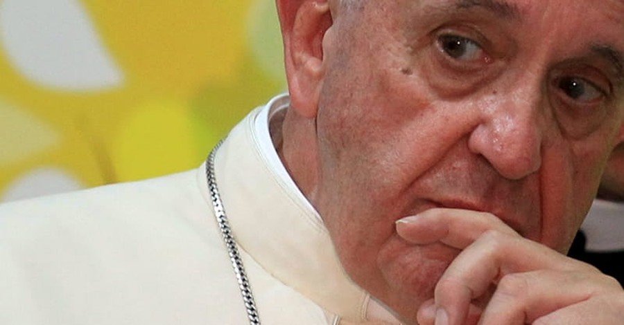 Pope on Paris Attacks: 'Jesus Weeps for a World at War'