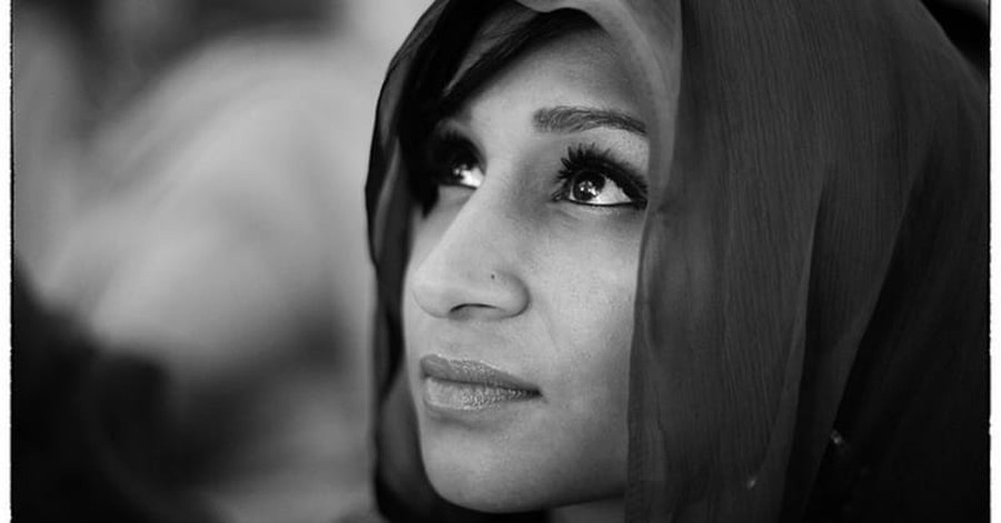Germany: 80 Muslim Refugees Convert to Christianity and are Baptized