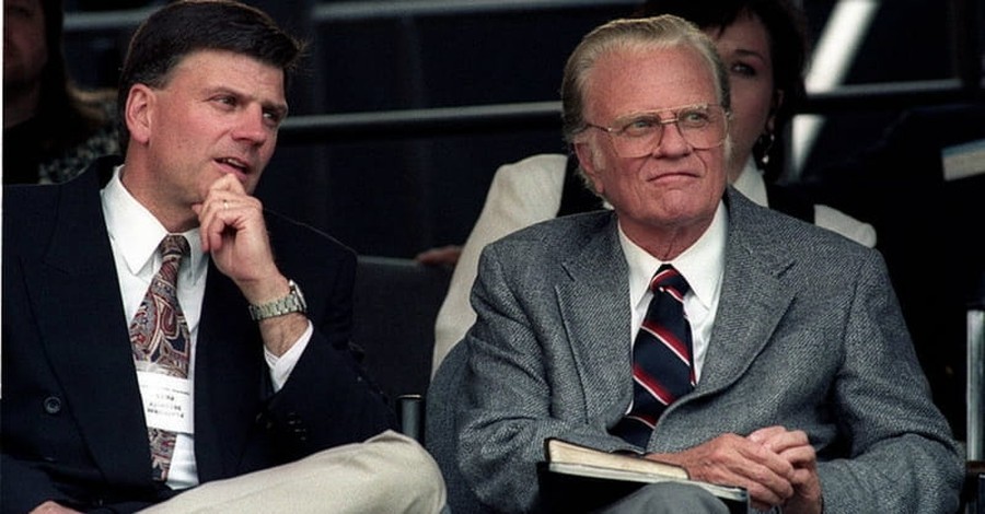 Franklin Graham Explains Why There Won’t be a Big Party for Billy Graham’s 98th Birthday 