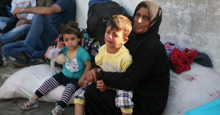 Syria: 100,000 People Displaced in 8 Days