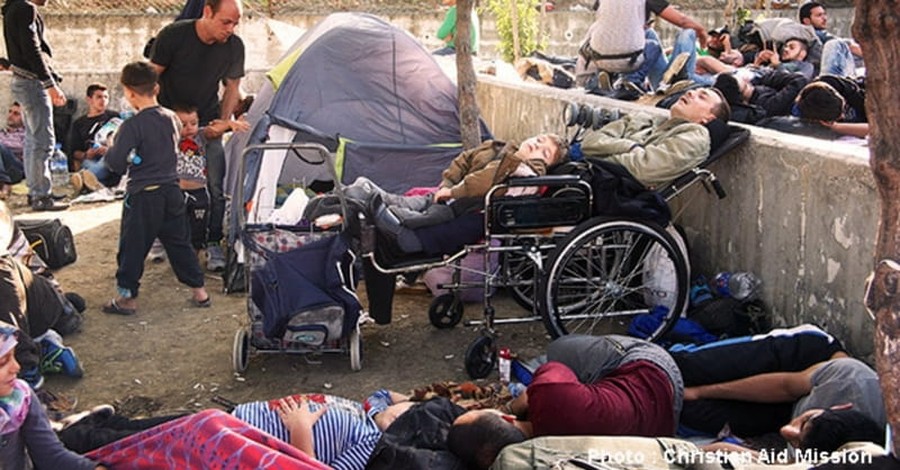 Militants Bring Islamist Brutality to Refugee Camps