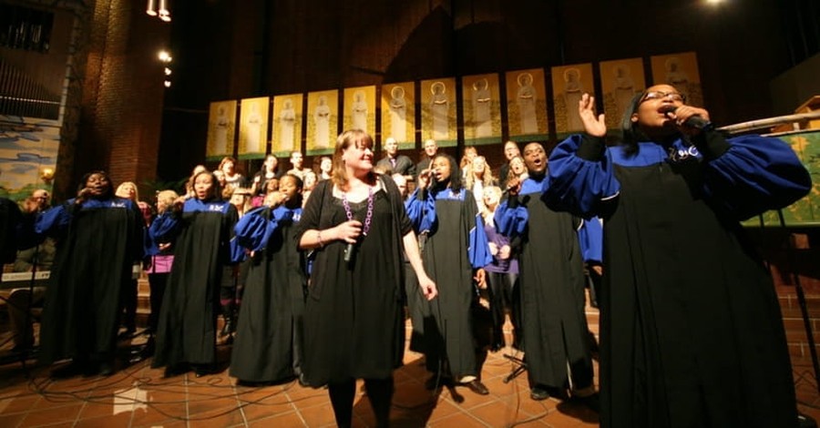 Christian Choir Ordered to Stop Singing and Called a ‘Nuisance’ by Neighborhood