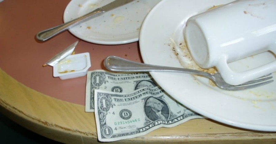Family Receives Unexpected Blessing after Dining at Oklahoma Restaurant