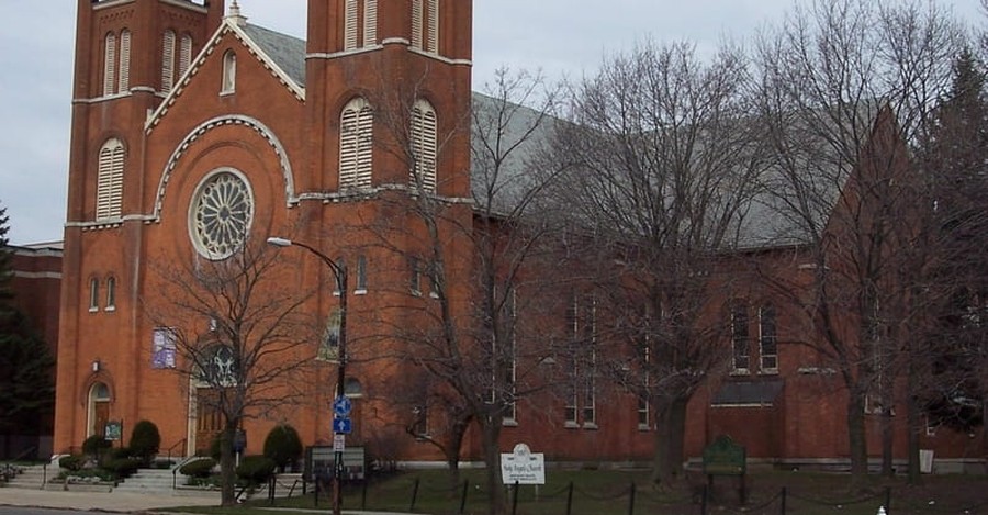 Texas Churches Vandalized with Graffiti Promoting Islam