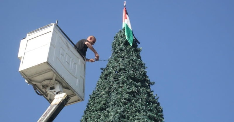 Palestinian Authority Limits Christmas Celebrations in West Bank