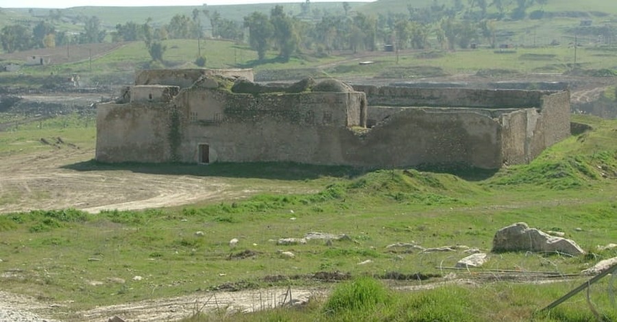 Christians Take Shelter in Ancient Monastery While Fleeing from ISIS