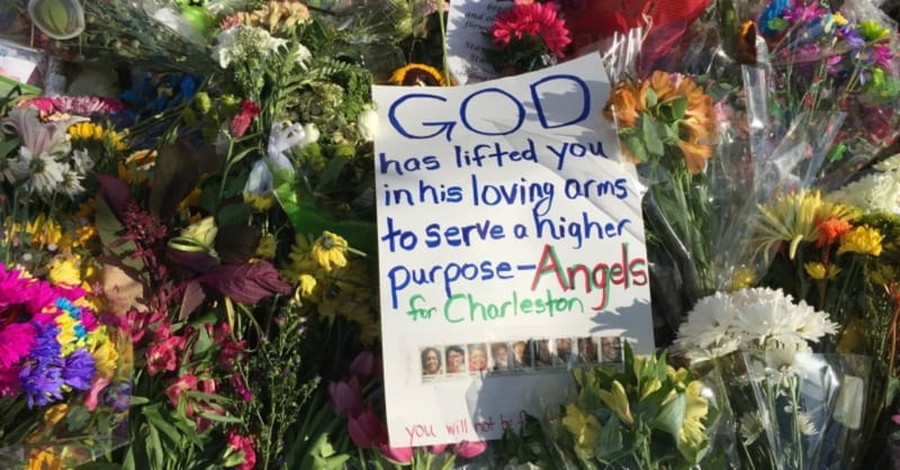 Federal Prosecutors Seek Death Penalty for Charleston Church Shooter