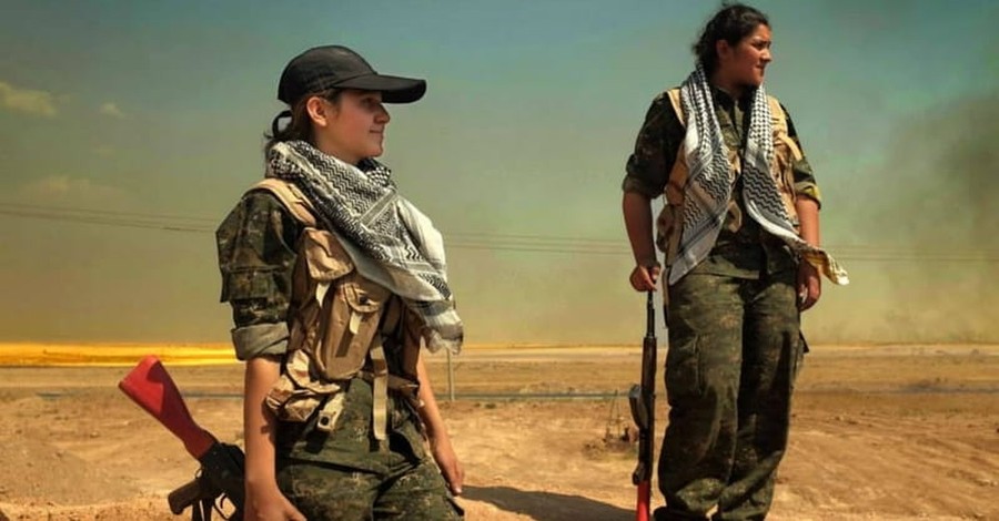 Women Fighters Take Forefront of Middle East Conflict