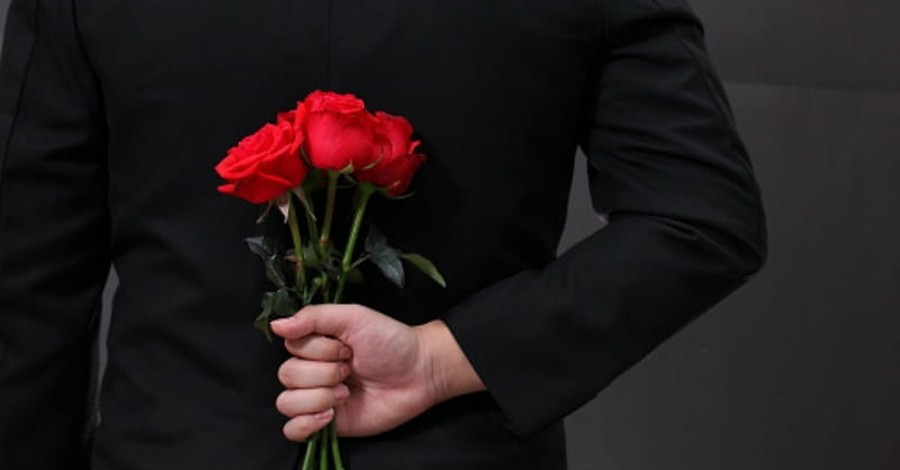 Christianity Today Apologizes for Running Megachurch Elder’s Ad to Get Husband for His Daughter