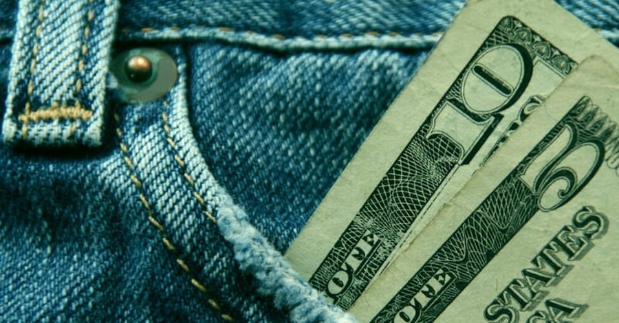 What’s the Deal with a $15 Minimum Wage?