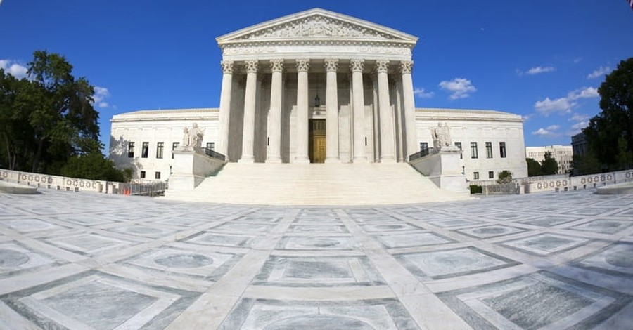 A Baker and a Florist Walk into the Supreme Court: Two High-Profile Religious Freedom Cases