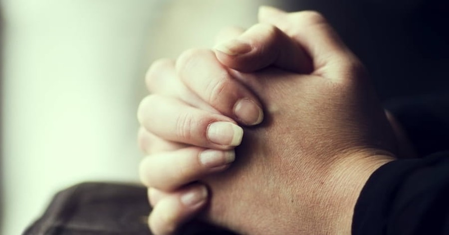 School Employee Told She Can’t Offer to Pray for Colleague