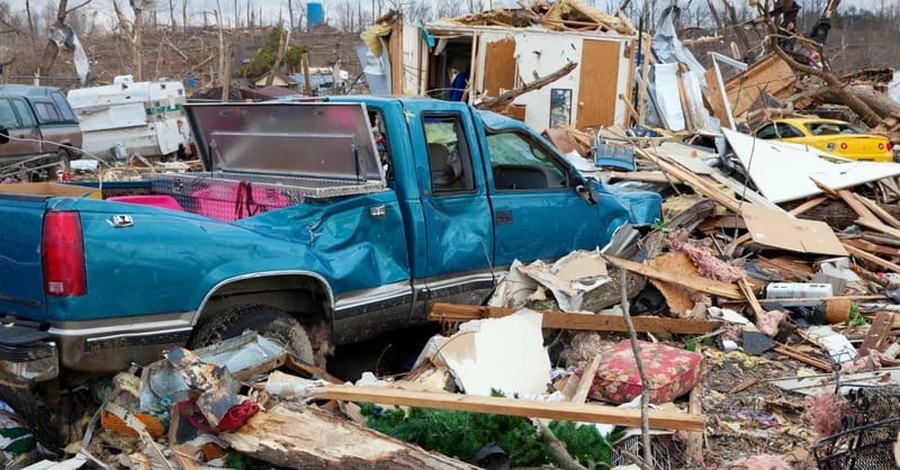 Samaritan's Purse Brings Aid to Victims of Louisiana Tornado Outbreak