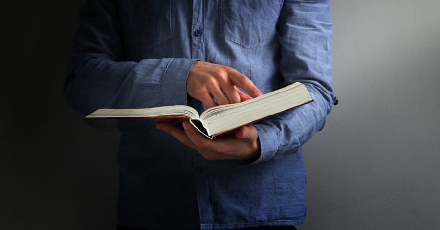 Teacher Fired for Giving Bible to Student is Given Job Back