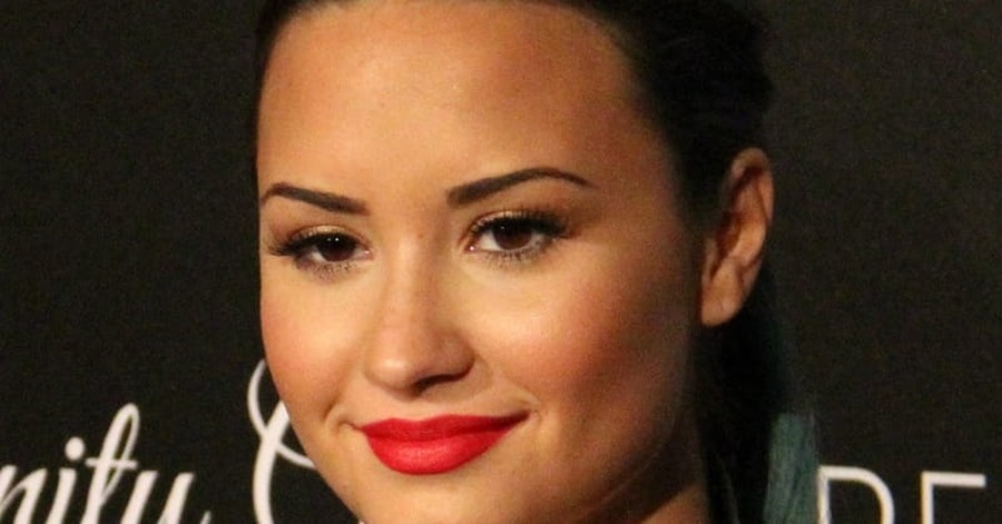 Demi Lovato on Being Drug and Alcohol Free: ‘I Couldn’t Have Done it Without God’