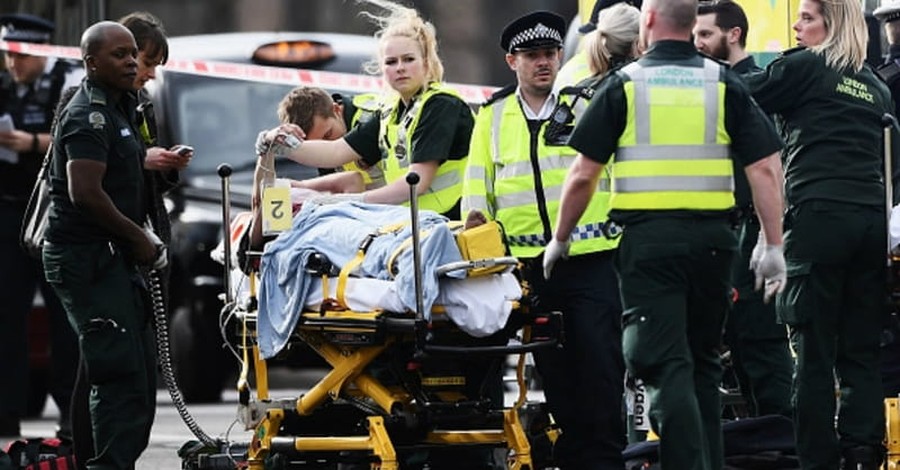 UK: 4 People Killed in 'Terror Incident' outside Parliament