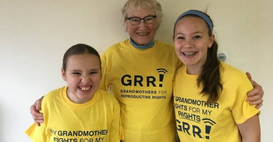 Grandmothers for Reproductive Rights Group Gains Attention of Planned Parenthood