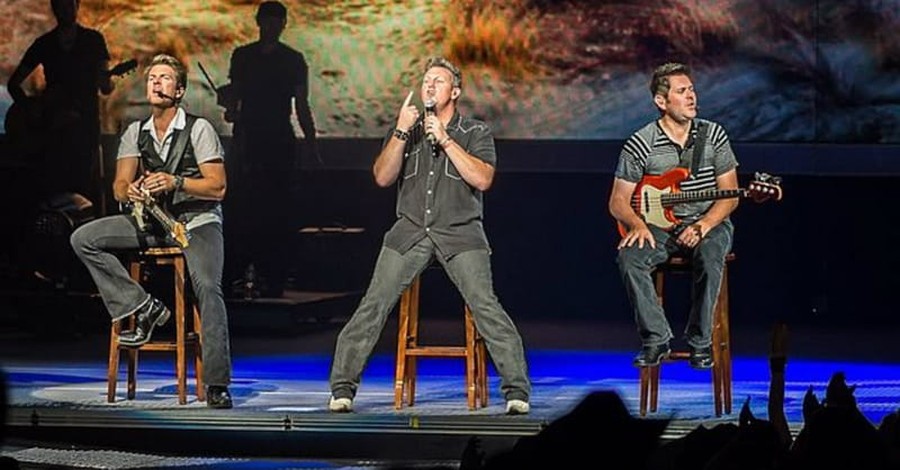 Country Music Band Rascal Flatts Releases Song about Tim Tebow’s Night to Shine