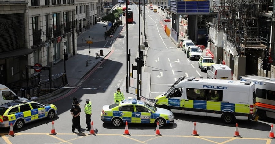 Police Release 12 Suspects Apprehended after London Terror Attack