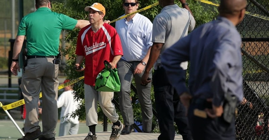 Congressional Ballgame Goes on Despite Tragic Shooting