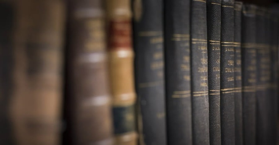 A Faith Grounded in History: The Scandal of Evangelical Alzheimers