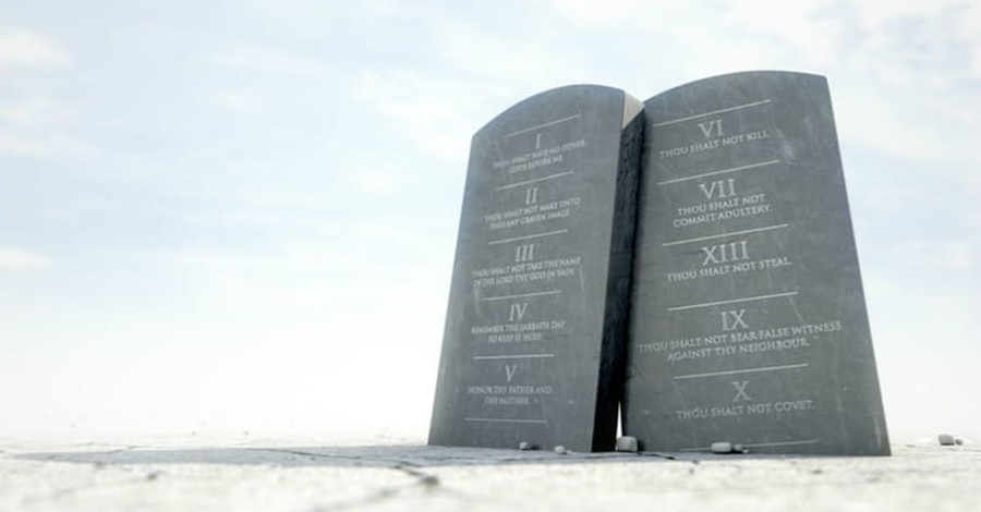 Satanic Temple Plans to Sue Arkansas over Ten Commandments Monument