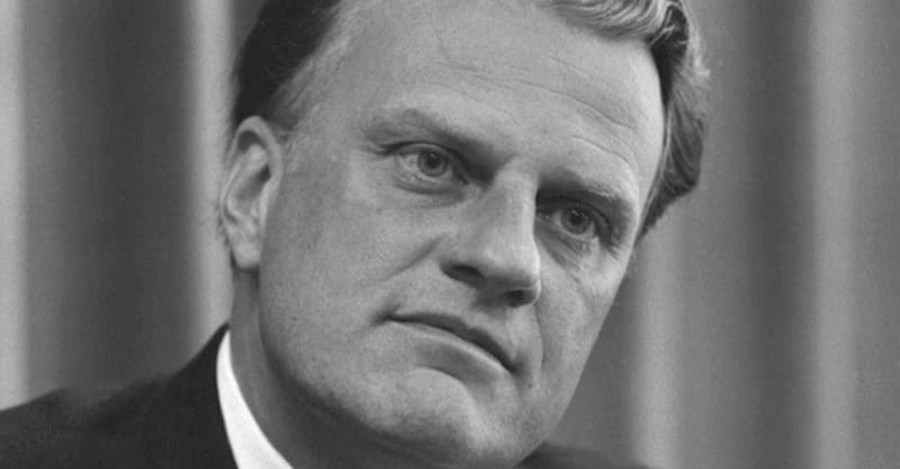 Where Did Billy Graham Preach and What Was His Largest Crowd?