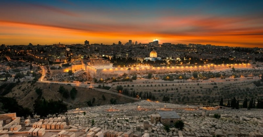 70 Bible Verses about Israel on the Country's 70th Birthday