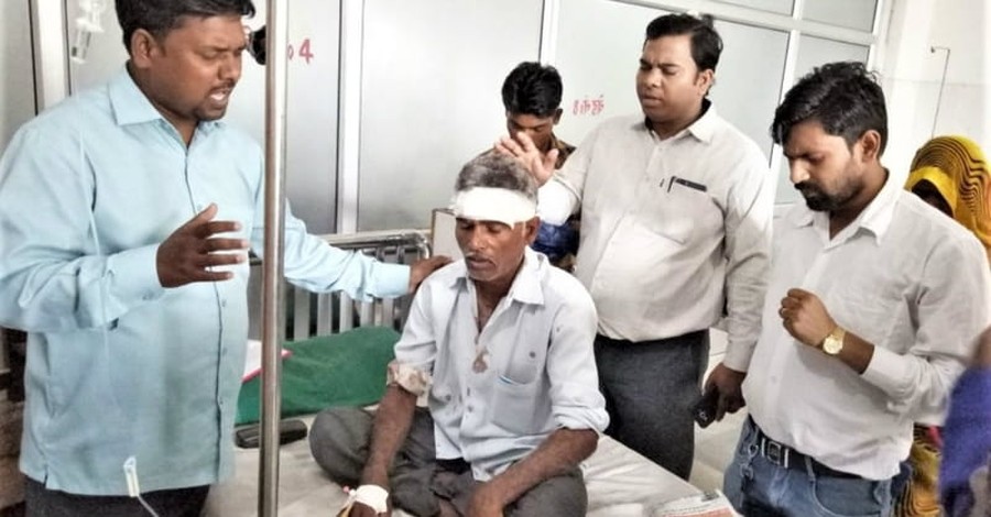 Pastor's Wife Hides Husband from Hindu Extremists Seeking to Kill Him in Northern India