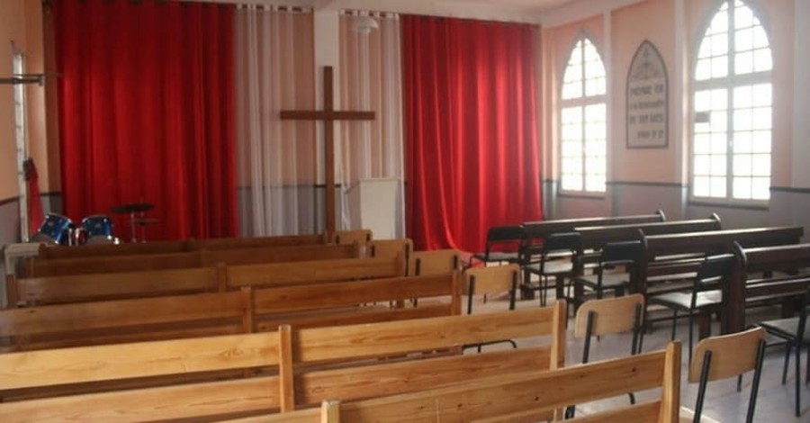 Algerian Pastor ‘Amazed’ as Three Churches Reopened
