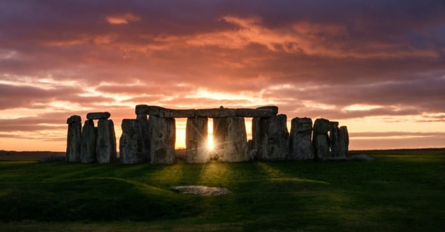 Stonehenge Builders Used Pythagoras’ Theorem 2,000 Years Before He Lived 