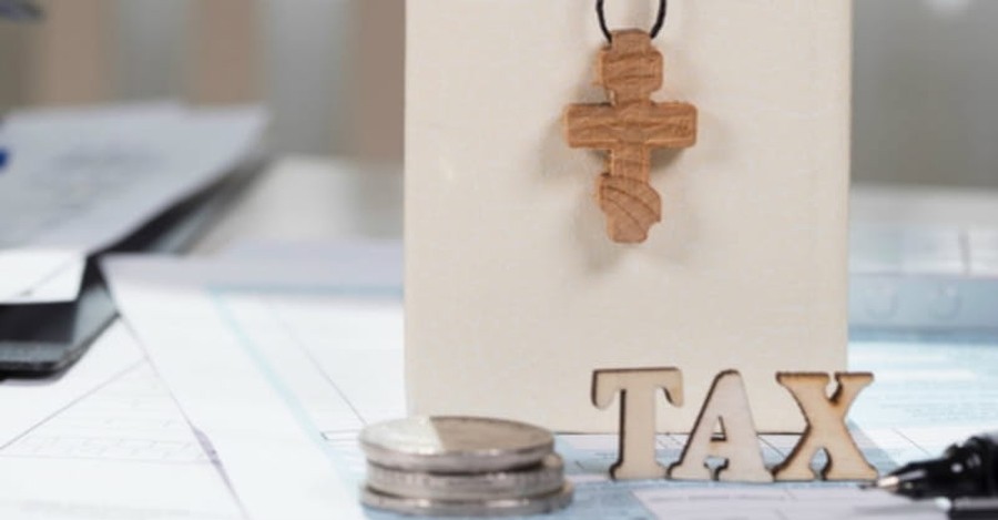 Leaders from over 600 Churches Sign Petition against New Tax Law