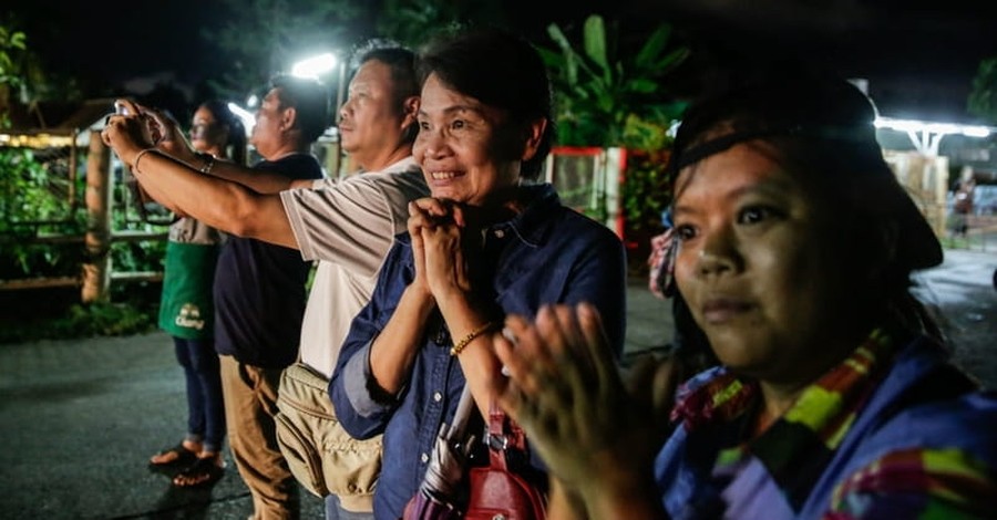 Thailand: All 12 Boys and Their Coach Have Been Rescued from Caves