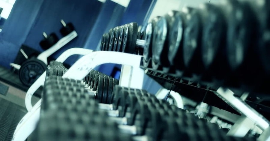 Woman Complains About Man in Locker Room, Gets Kicked Out Of Fitness Club