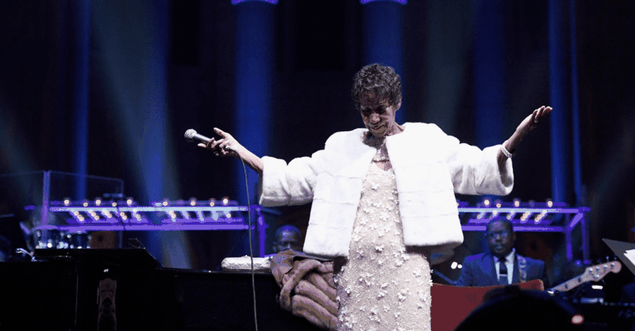 Aretha Franklin Is Gravely Ill and Her Family Is Asking for Prayers