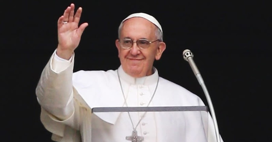 The Vatican to Respond to Pope Francis Cover-Up Claims