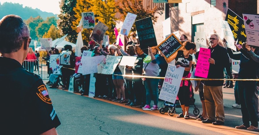 Susan Collins Calls Planned Parenthood Out for Its Hypocrisy