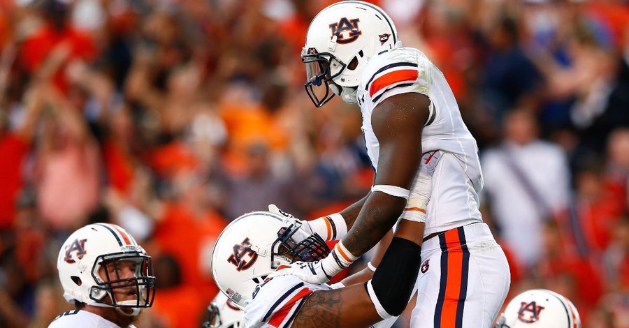 Freedom from Religion Foundation Files Complaint over Auburn Football Prayers