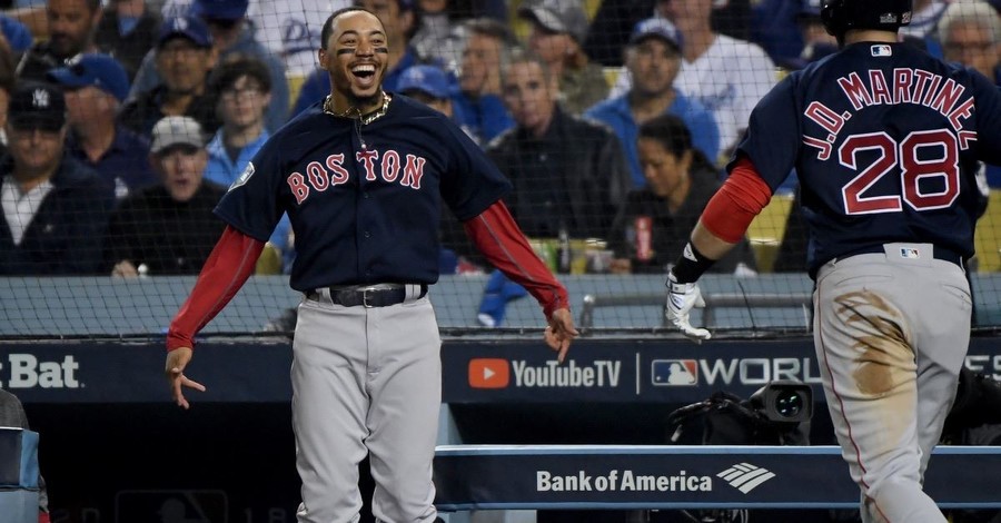 Mookie Betts Makes Some World Series History -- And Wins Everyone A Free  Taco - CBS Boston