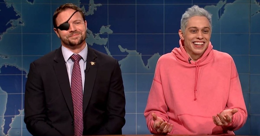 Congressman-Elect Dan Crenshaw Roasts Pete Davidson on <em>Saturday Night Live</em>